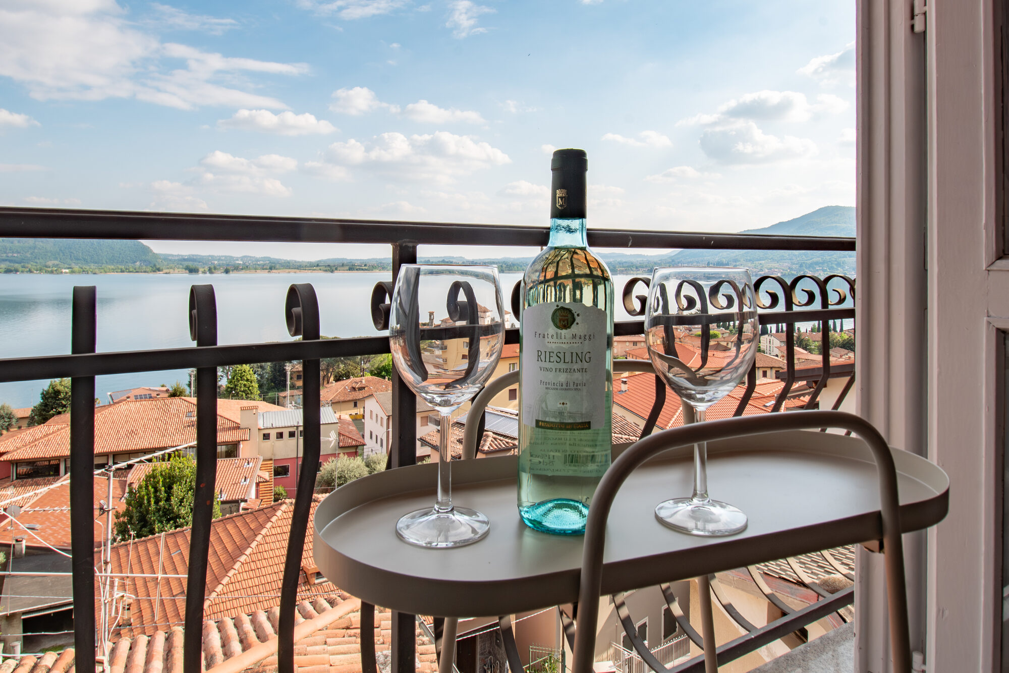 Balkon i widok na jezioro